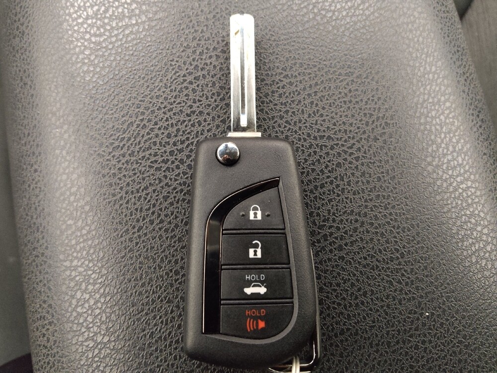 2020 Toyota Camry in Denver, CO 80012 - 18131568 32