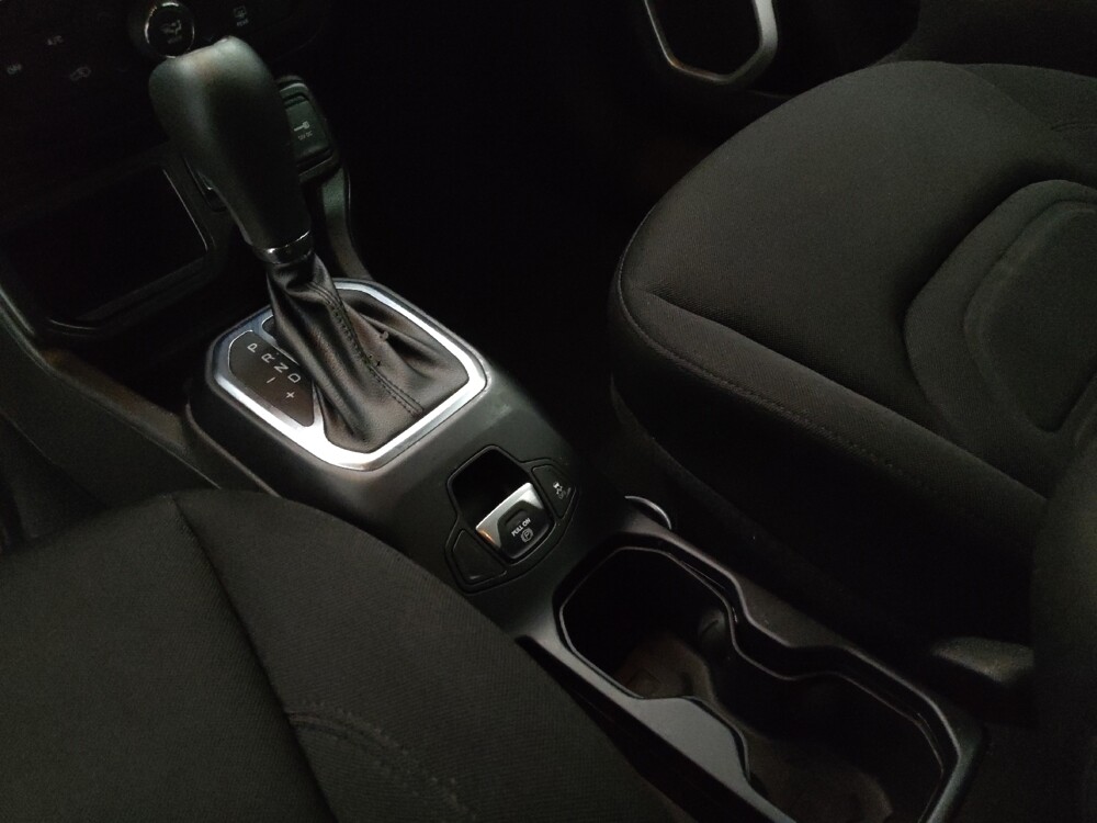 2021 Jeep Renegade in Albuquerque, NM 87123 - 18131570 26