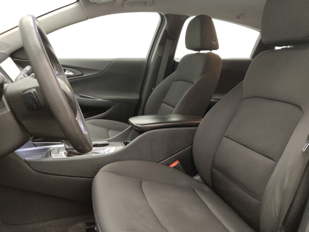 2020 Chevrolet Malibu in Albuquerque, NM 87123 - 18131573 17