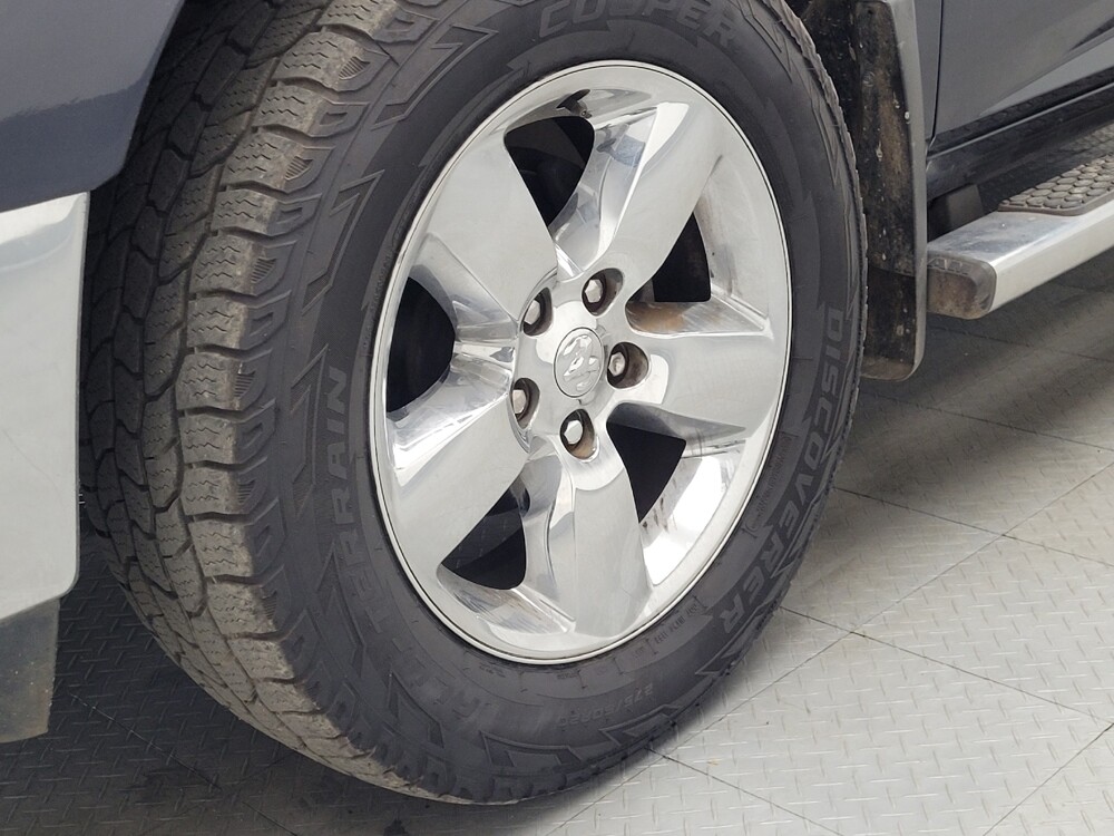 2016 RAM 1500 in Huntsville, AL 35816 - 18131575 31