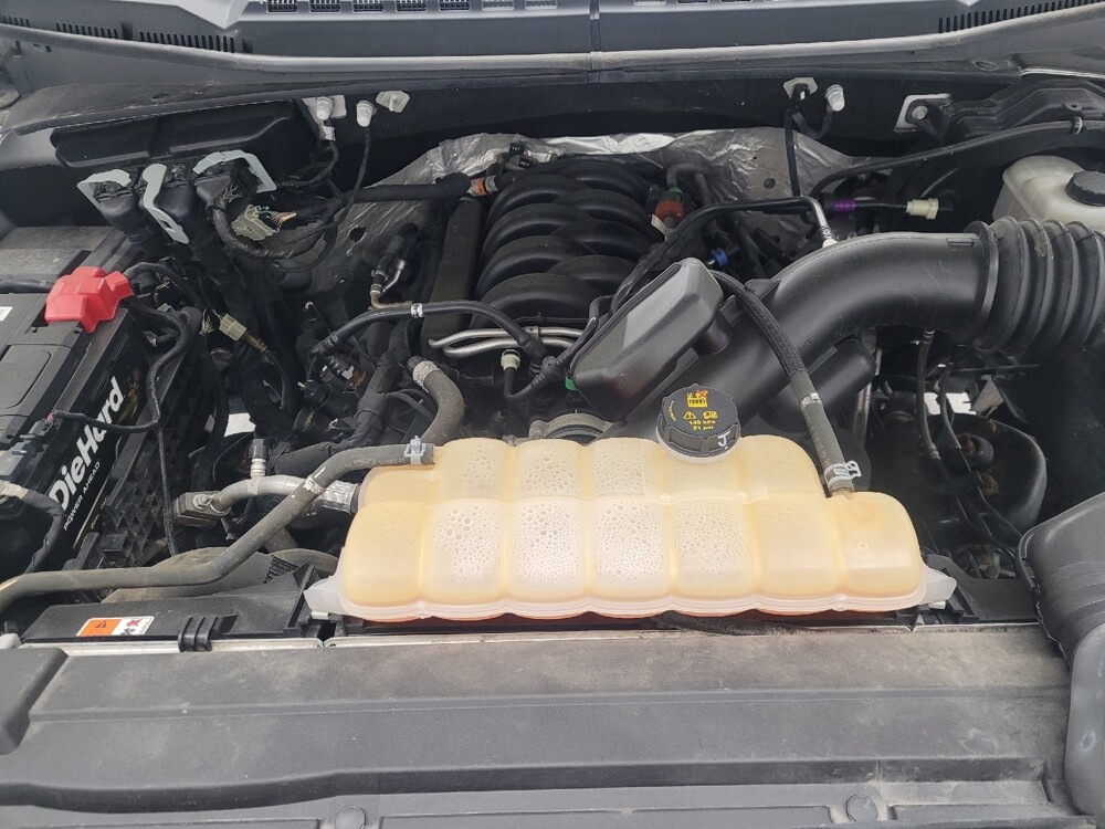 2018 Ford F150 in Huntsville, AL 35816 - 18131576 30