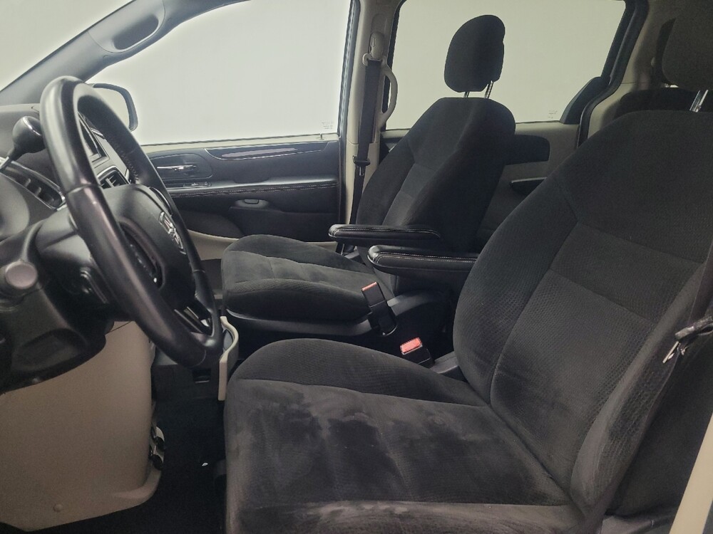 2016 Dodge Grand Caravan in Antioch, TN 37013 - 18131577 17
