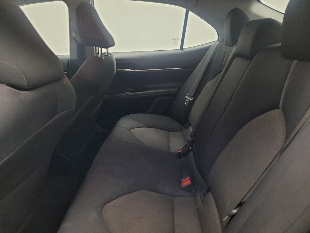 2021 Toyota Camry in Huntsville, AL 35816 - 18131579 18