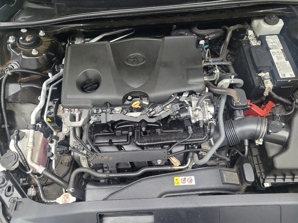 2021 Toyota Camry in Huntsville, AL 35816 - 18131579 30