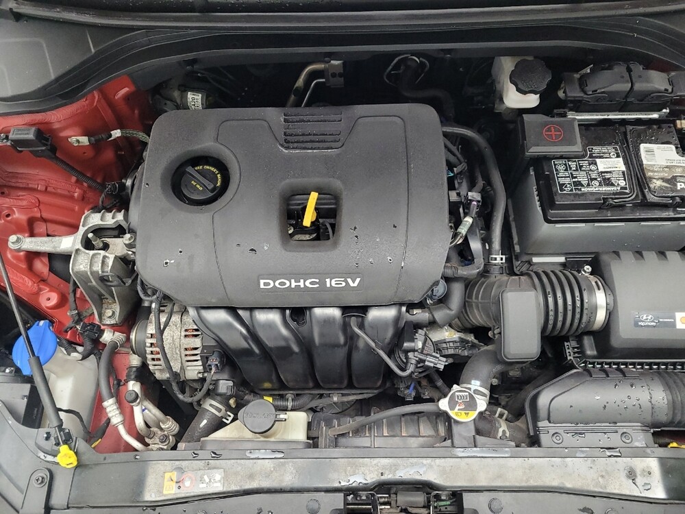 2017 Hyundai Elantra in Huntsville, AL 35816 - 18131580 30