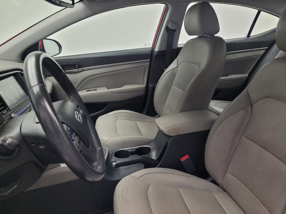2017 Hyundai Elantra in Huntsville, AL 35816 - 18131580 17