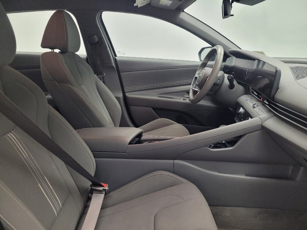 2023 Hyundai Elantra in Memphis, TN 38128 - 18131581 21