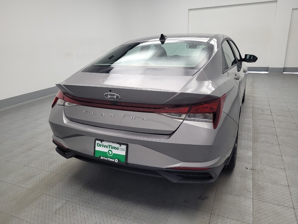 2023 Hyundai Elantra in Memphis, TN 38128 - 18131581 7