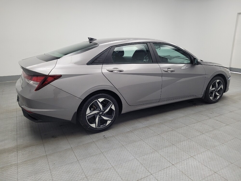 2023 Hyundai Elantra in Memphis, TN 38128 - 18131581 10