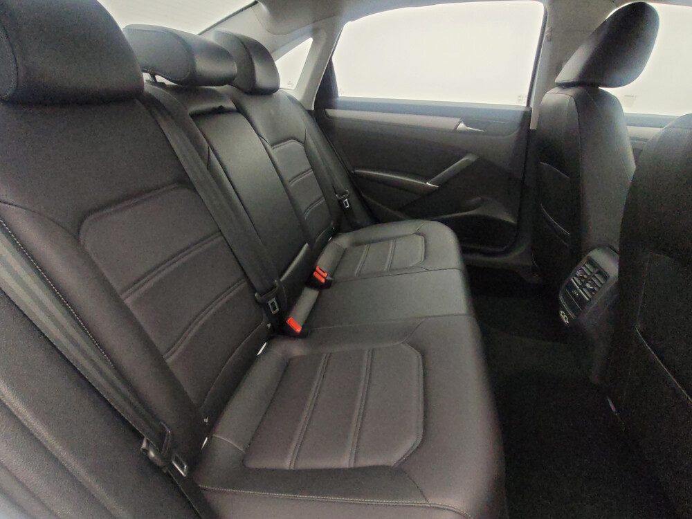 2022 Volkswagen Passat in Houston, TX 77074 - 18131583 19