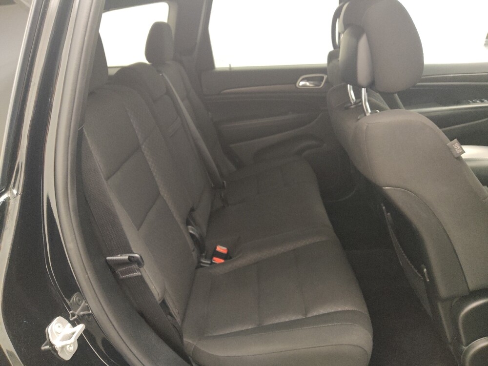 2018 Jeep Grand Cherokee in Houston, TX 77060 - 18131585 19