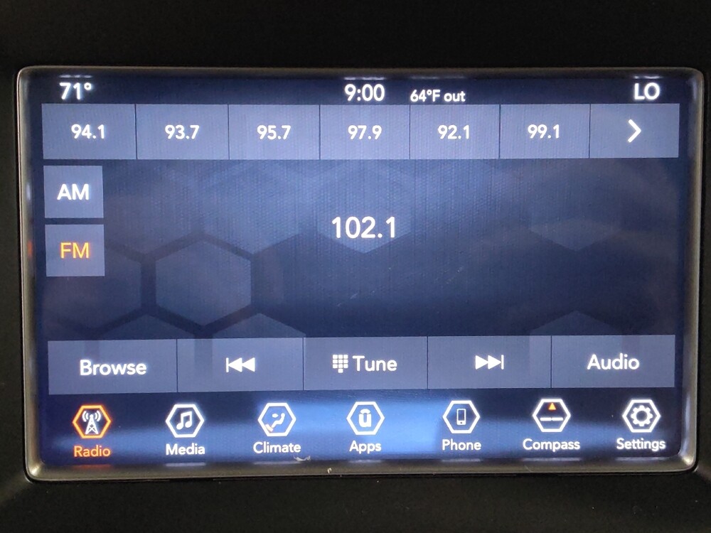 2018 Jeep Grand Cherokee in Houston, TX 77060 - 18131585 25