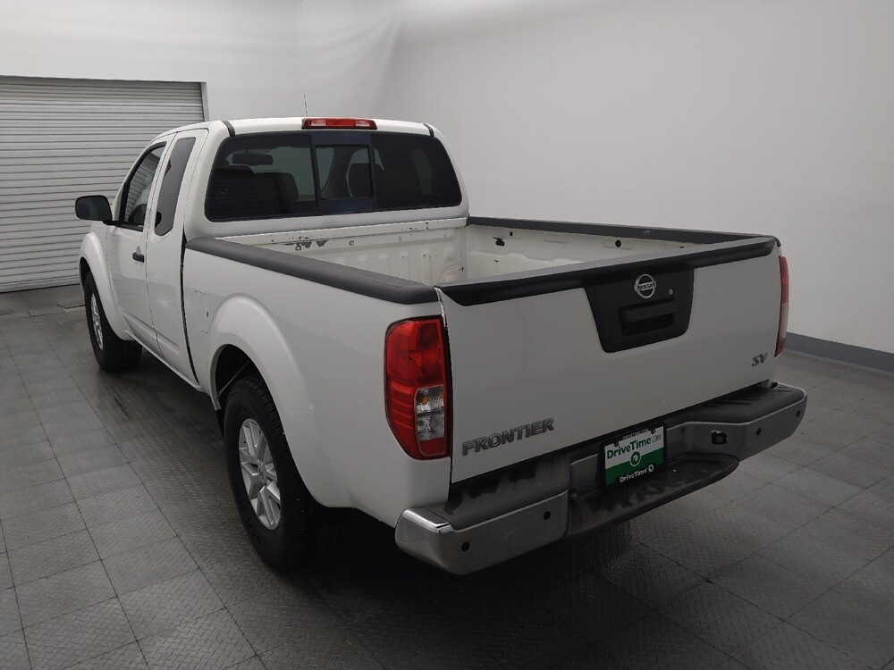 2016 Nissan Frontier in Houston, TX 77074 - 18131587 5