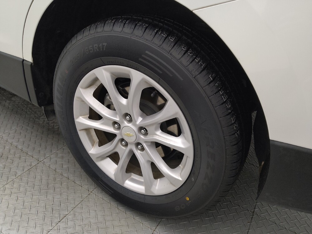 2020 Chevrolet Equinox in Live Oak, TX 78233 - 18131588 31
