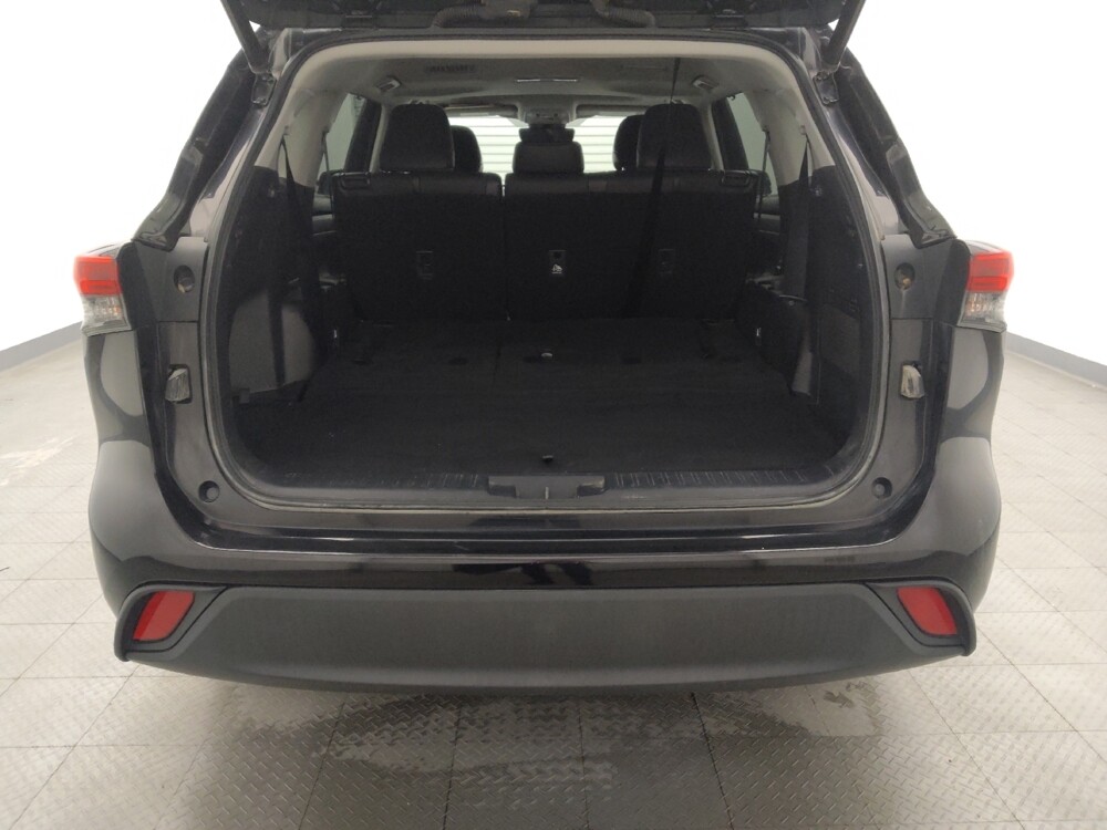 2021 Toyota Highlander in Live Oak, TX 78233 - 18131589 29