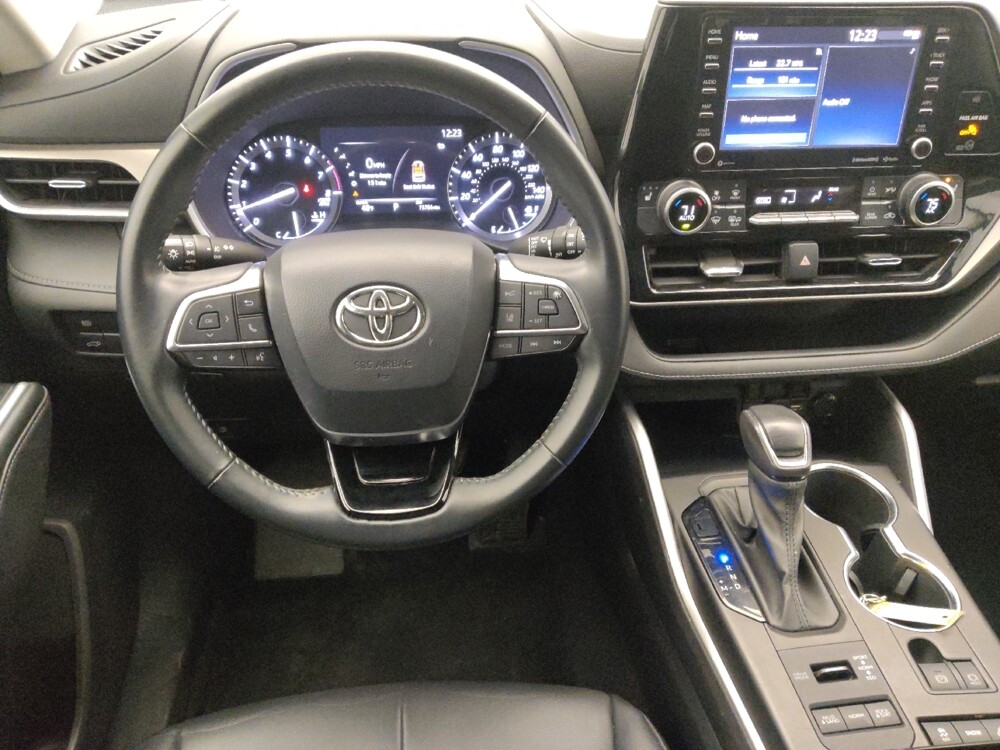 2021 Toyota Highlander in Live Oak, TX 78233 - 18131589 22