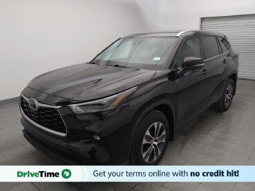 2021 Toyota Highlander in Live Oak, TX 78233