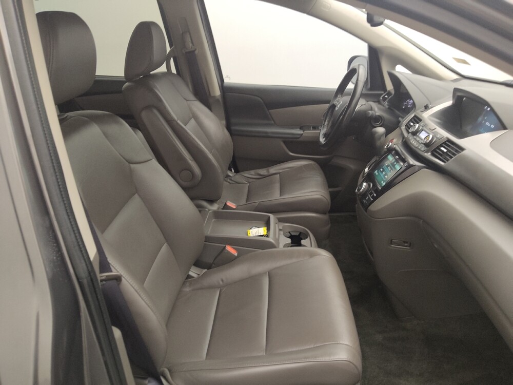 2016 Honda Odyssey in Houston, TX 77074 - 18131595 19