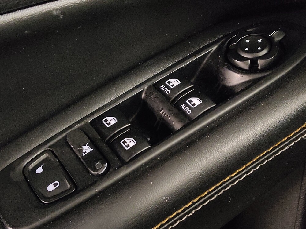 2018 Jeep Compass in San Antonio, TX 78238 - 18131596 27