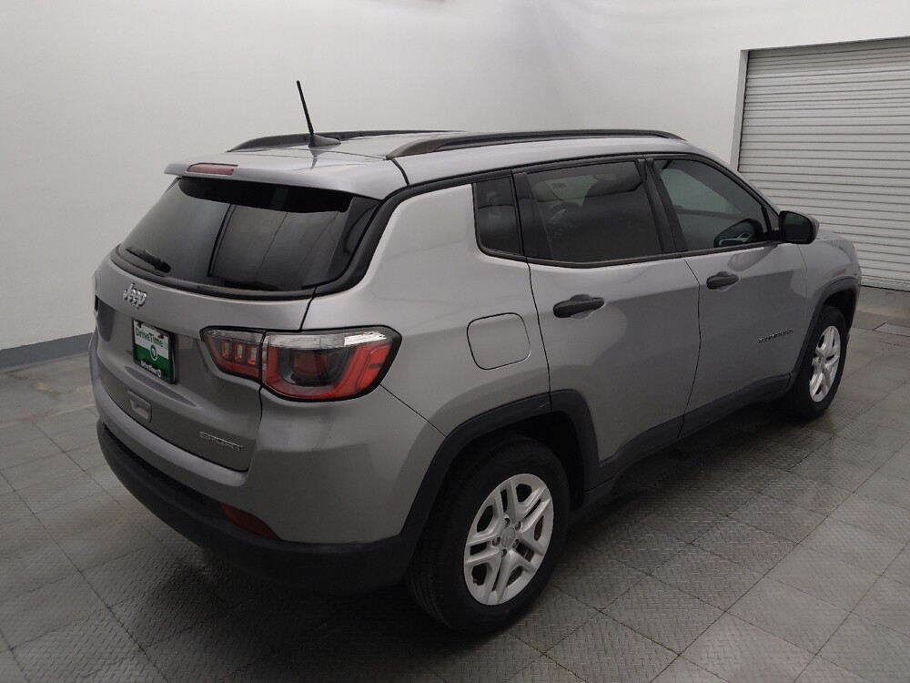 2018 Jeep Compass in San Antonio, TX 78238 - 18131596 9