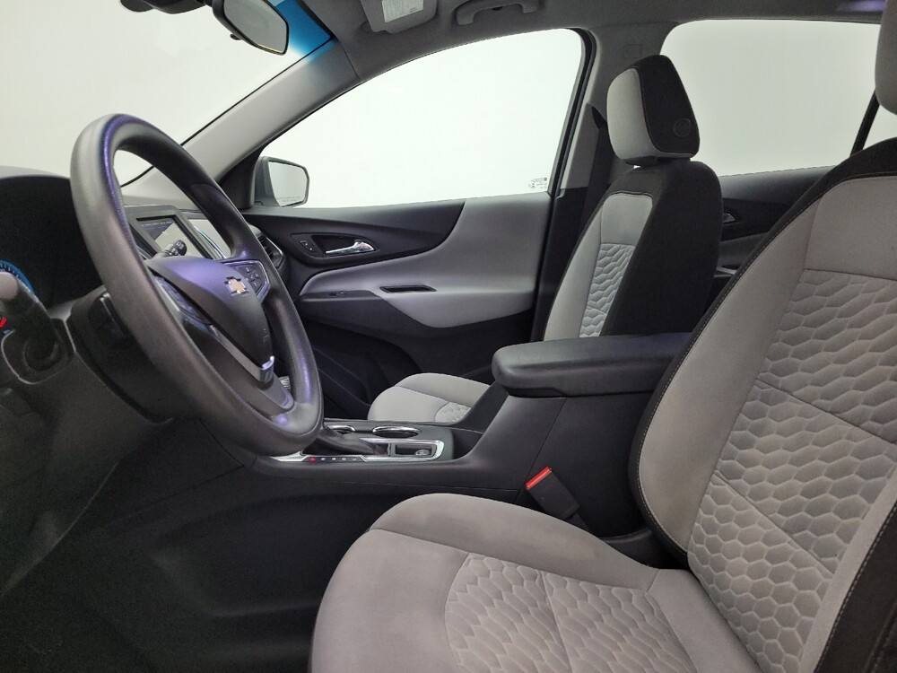 2019 Chevrolet Equinox in Toledo, OH 43617 - 18131599 17