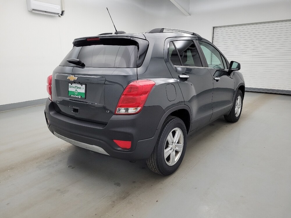 2018 Chevrolet Trax in Mishawaka, IN 46545 - 18131601 9