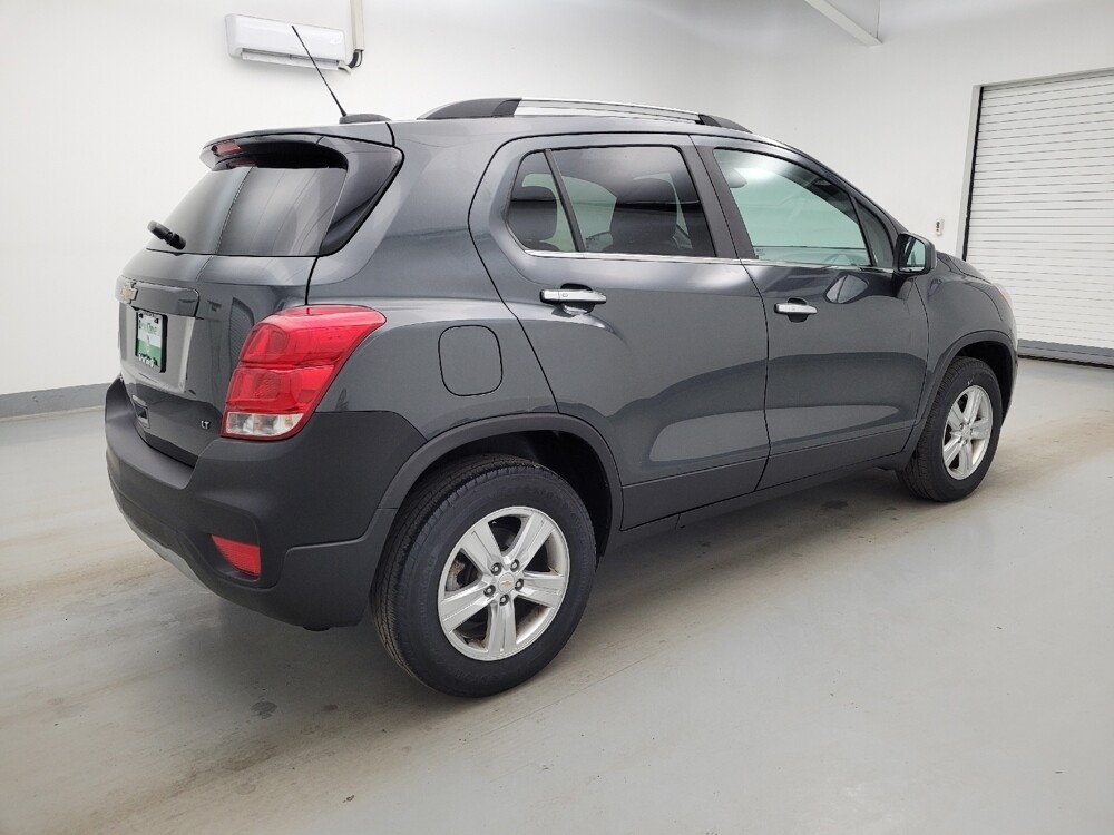 2018 Chevrolet Trax in Mishawaka, IN 46545 - 18131601 10