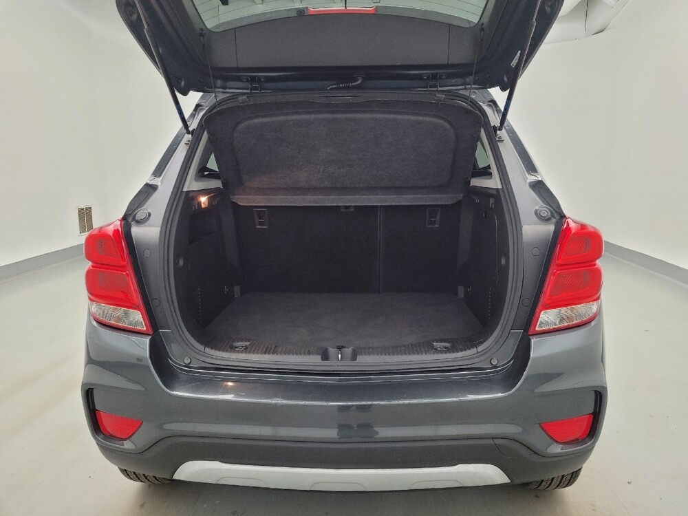 2017 Chevrolet Trax in Mishawaka, IN 46545 - 18131602 29