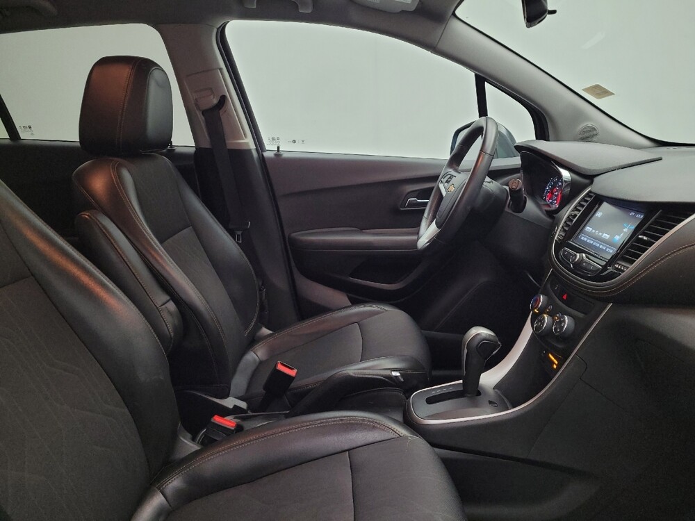 2017 Chevrolet Trax in Mishawaka, IN 46545 - 18131602 21