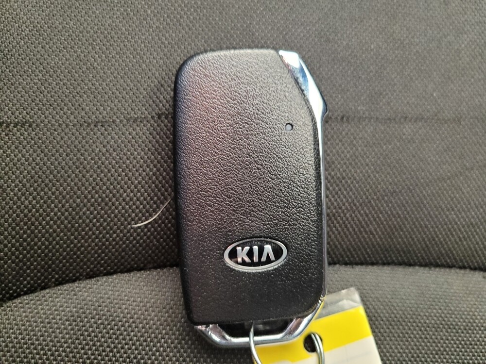 2021 Kia Forte in Mishawaka, IN 46545 - 18131604 32