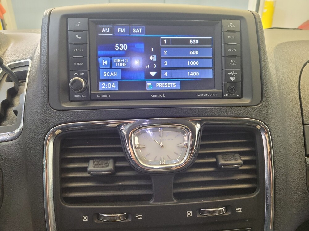 2016 Chrysler Town & Country in Miamisburg, OH 45342 - 18131605 25