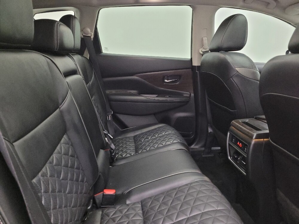 2019 Nissan Murano in Toledo, OH 43617 - 18131606 19