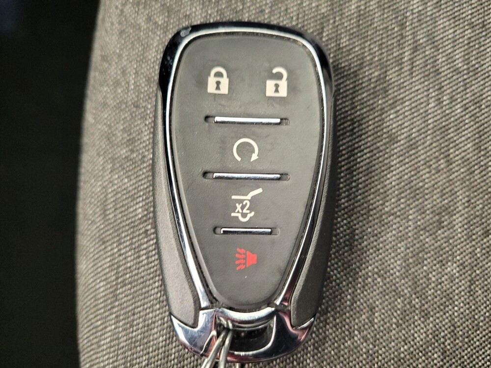 2023 Chevrolet Equinox in Toledo, OH 43617 - 18131607 32