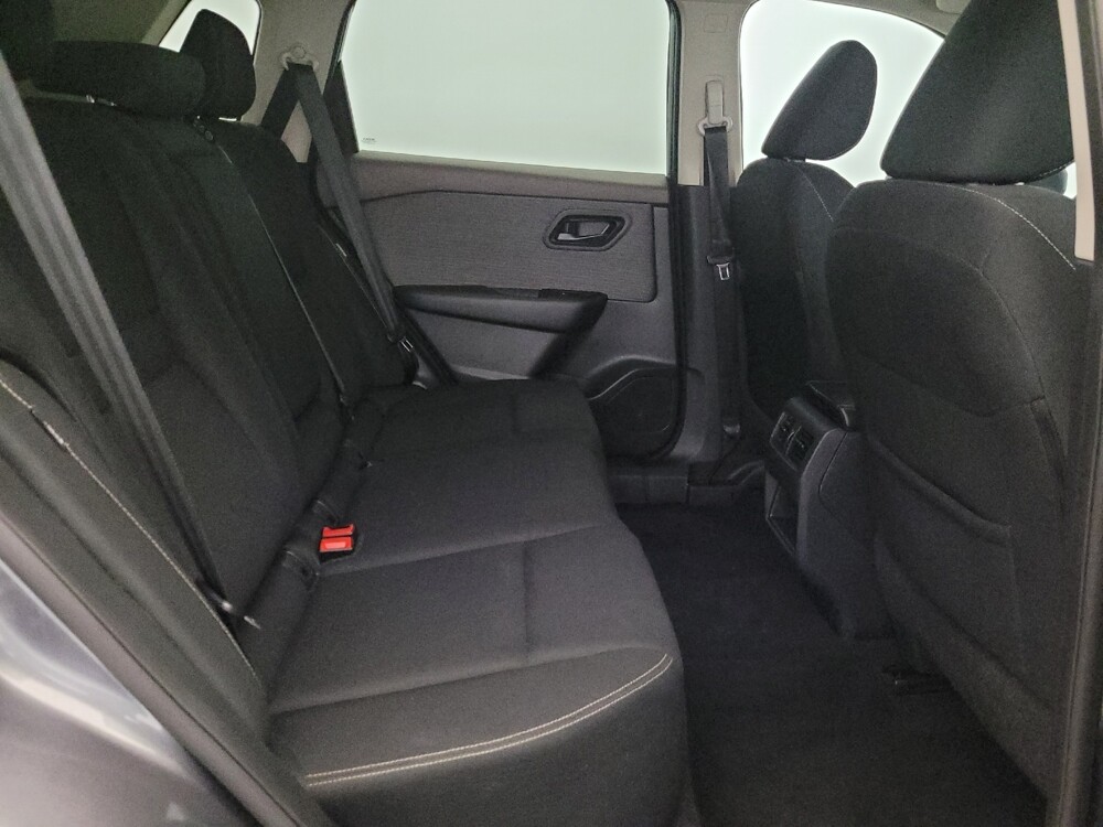 2023 Nissan Rogue in Woodbridge, VA 22191 - 18131608 19