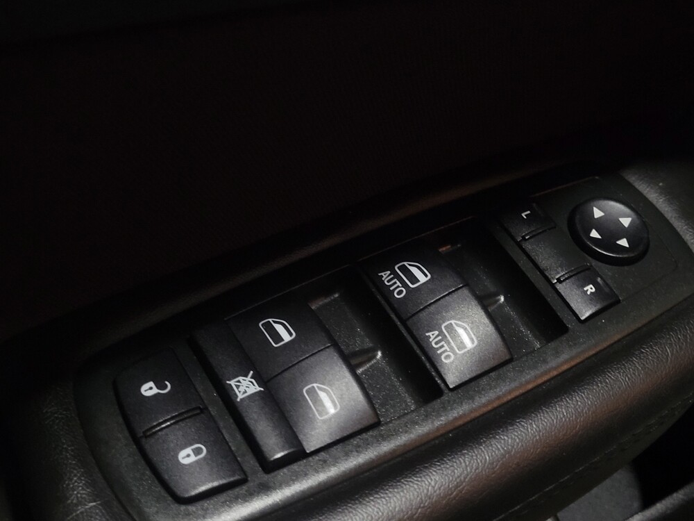 2015 Chrysler 200 in Williamstown, NJ 8094 - 18131613 27