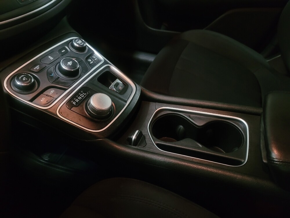 2015 Chrysler 200 in Williamstown, NJ 8094 - 18131613 26