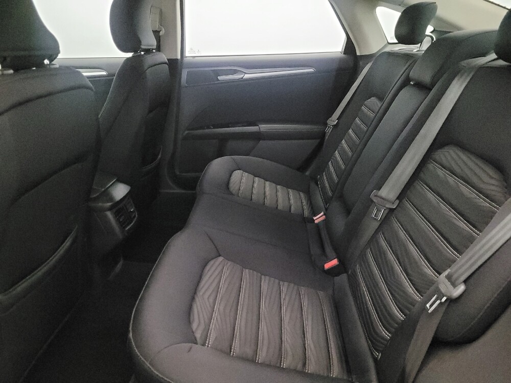 2016 Ford Fusion in Laurel, MD 20724 - 18131614 18