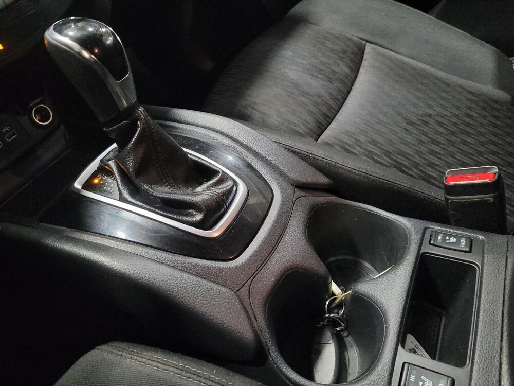 2018 Nissan Rogue in Newport News, VA 23601 - 18131617 26