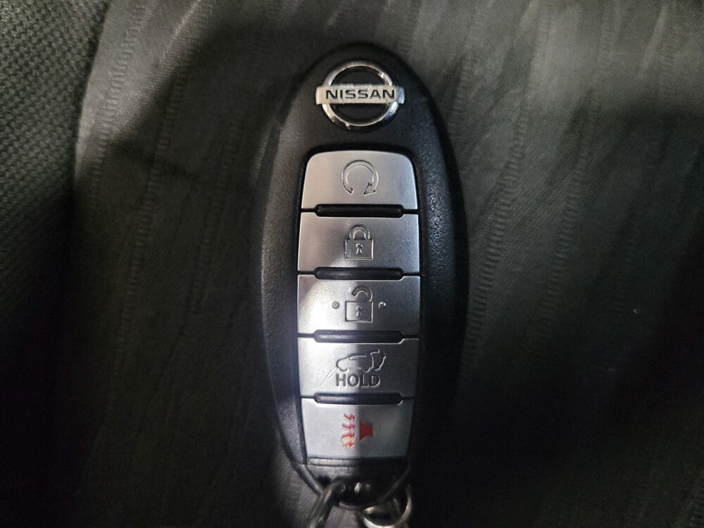 2018 Nissan Rogue in Newport News, VA 23601 - 18131617 32