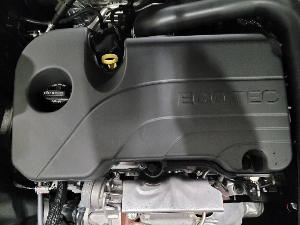 2023 Chevrolet Equinox in Pittsburgh, PA 15236 - 18131620 30