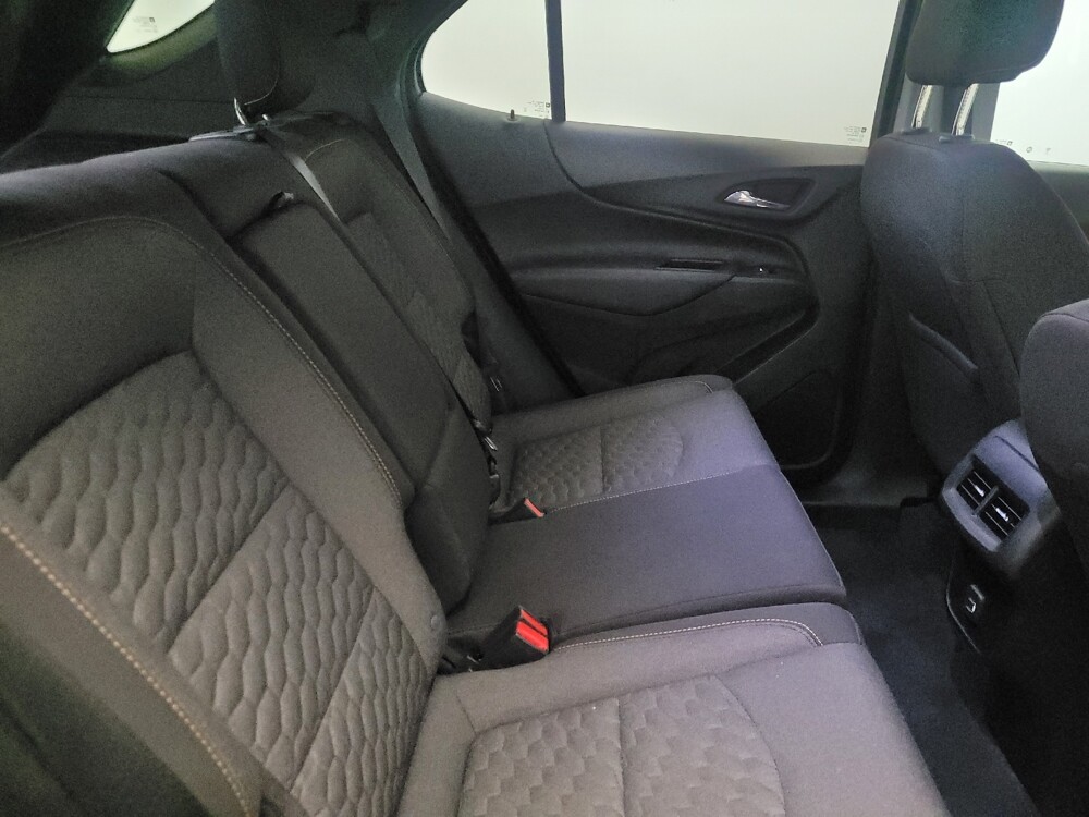 2020 Chevrolet Equinox in Williamstown, NJ 8094 - 18131626 19