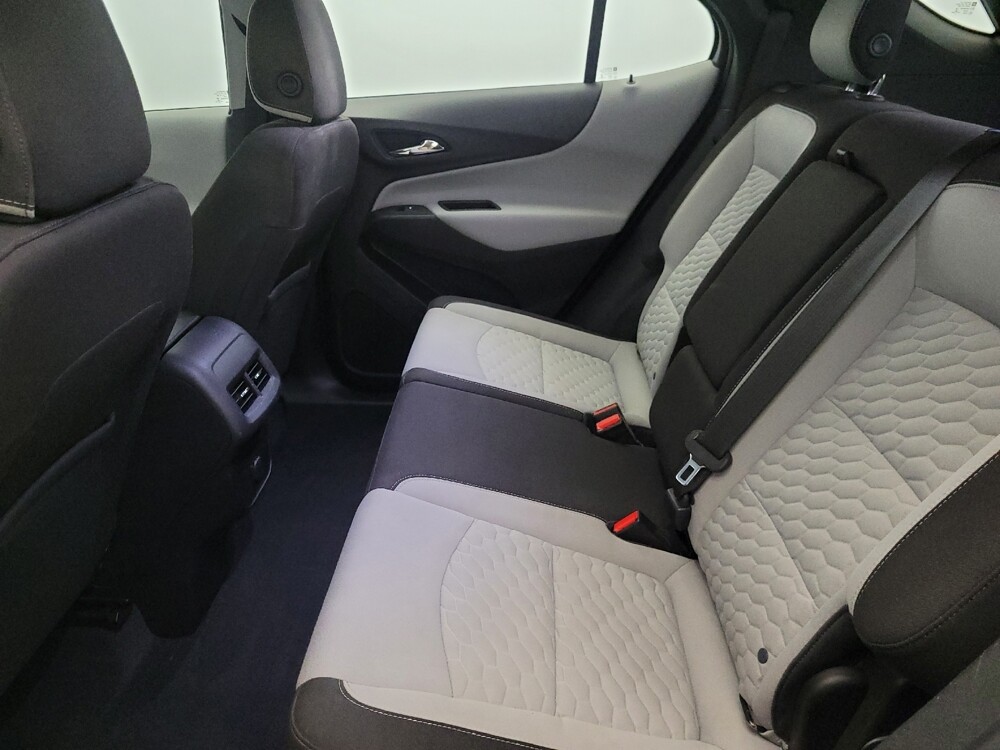 2018 Chevrolet Equinox in Pittsburgh, PA 15236 - 18131628 18