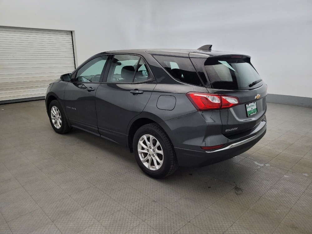 2018 Chevrolet Equinox in Pittsburgh, PA 15236 - 18131628 3