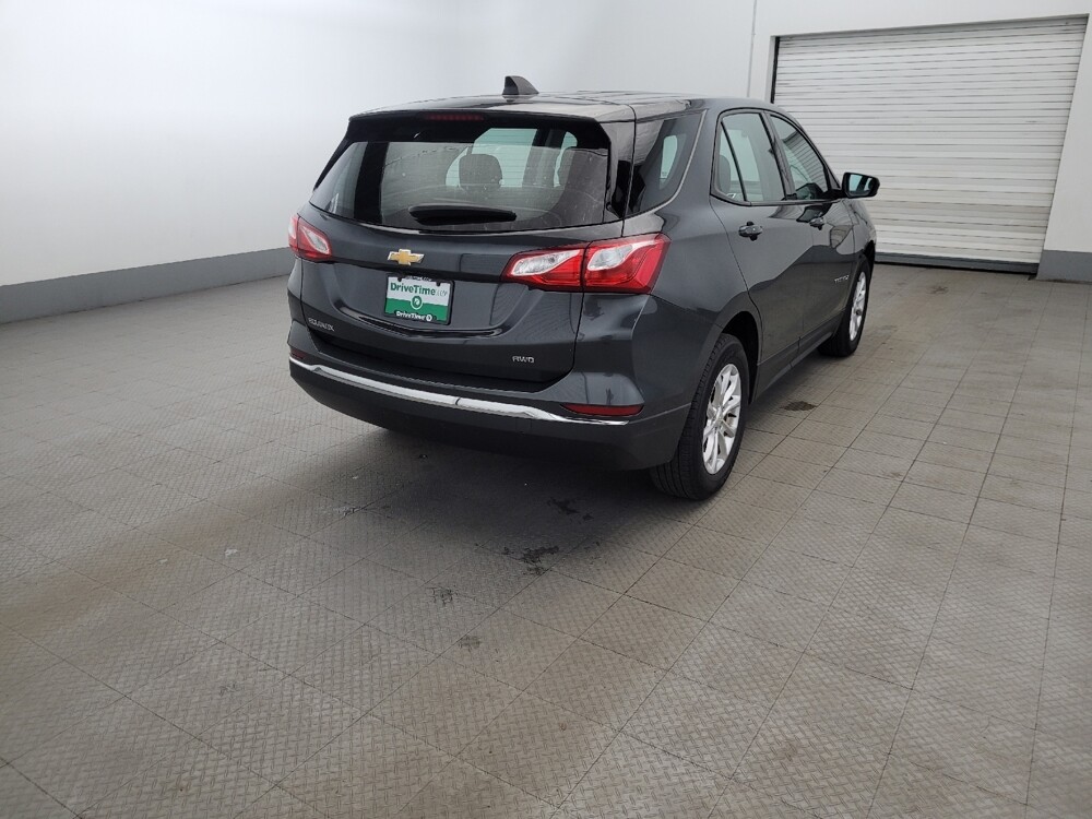 2018 Chevrolet Equinox in Pittsburgh, PA 15236 - 18131628 9