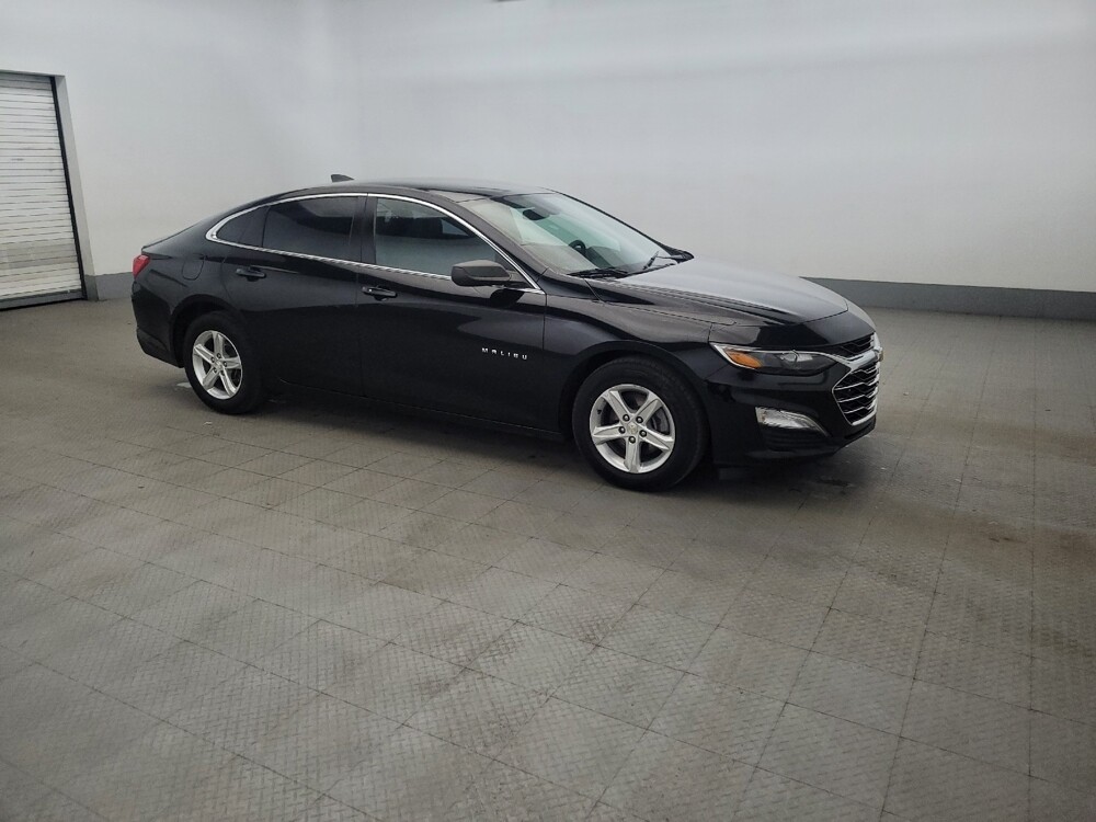 2019 Chevrolet Malibu in Pittsburgh, PA 15236 - 18131632 11