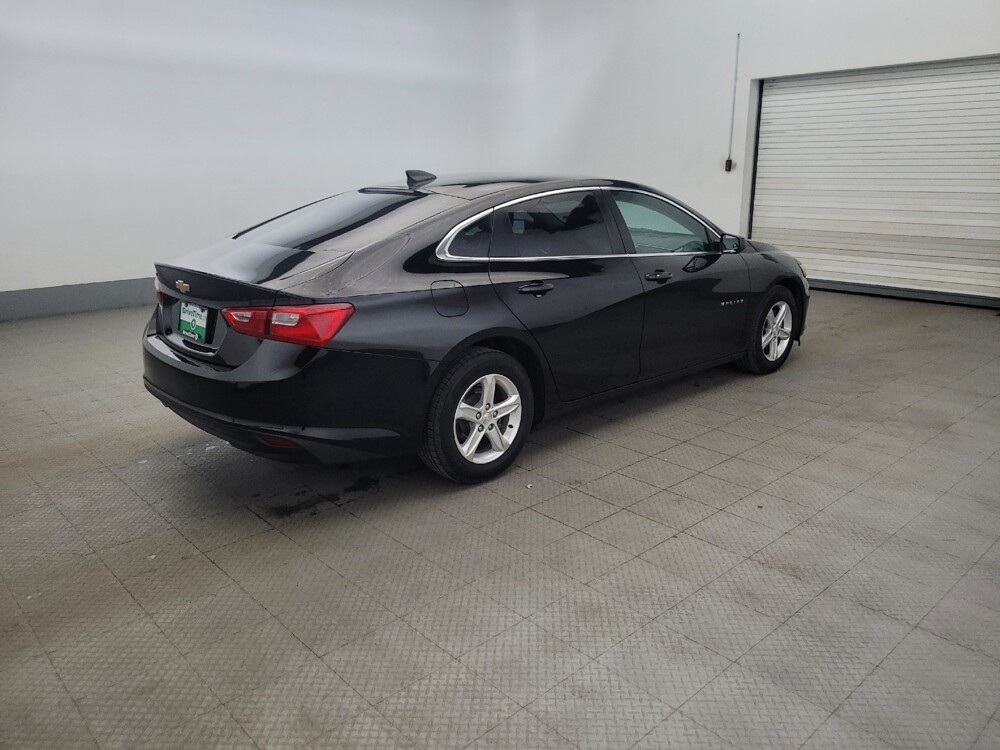 2019 Chevrolet Malibu in Pittsburgh, PA 15236 - 18131632 10