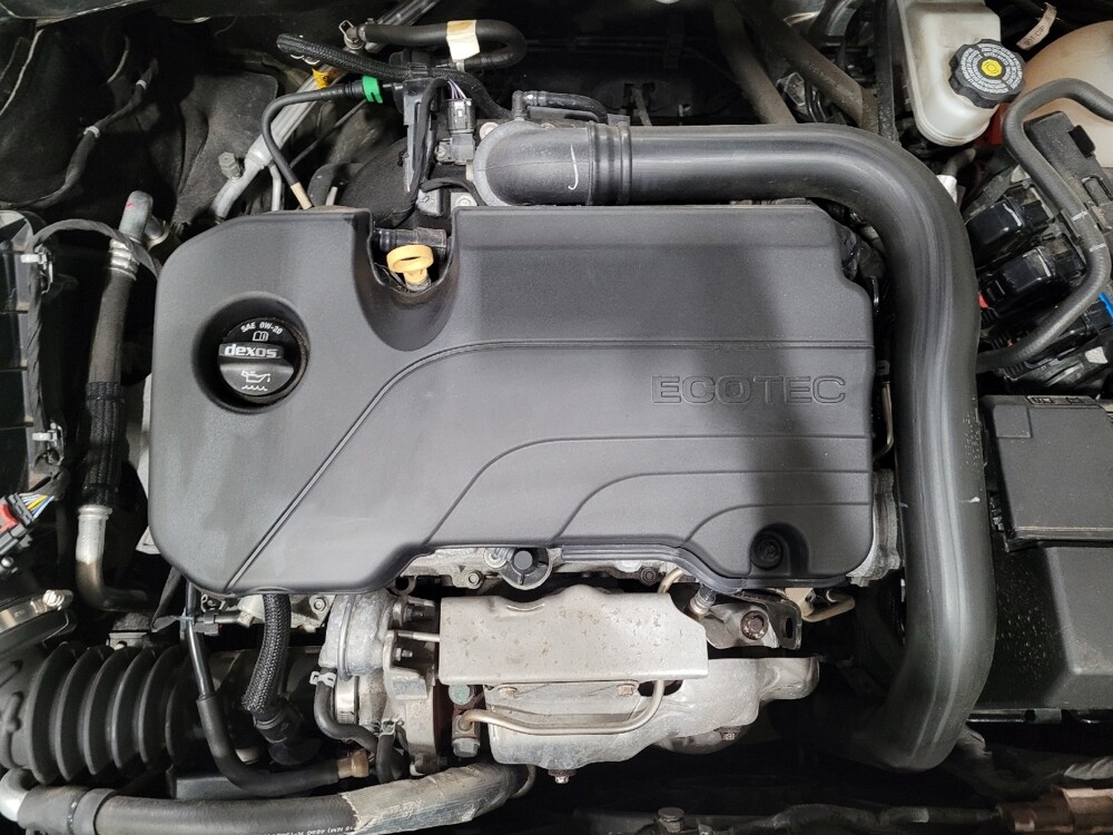 2019 Chevrolet Malibu in Pittsburgh, PA 15236 - 18131632 30