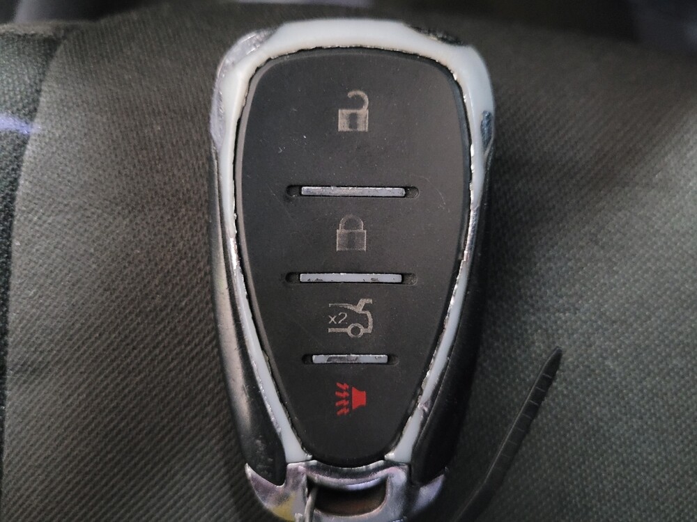 2019 Chevrolet Malibu in Pittsburgh, PA 15236 - 18131632 32