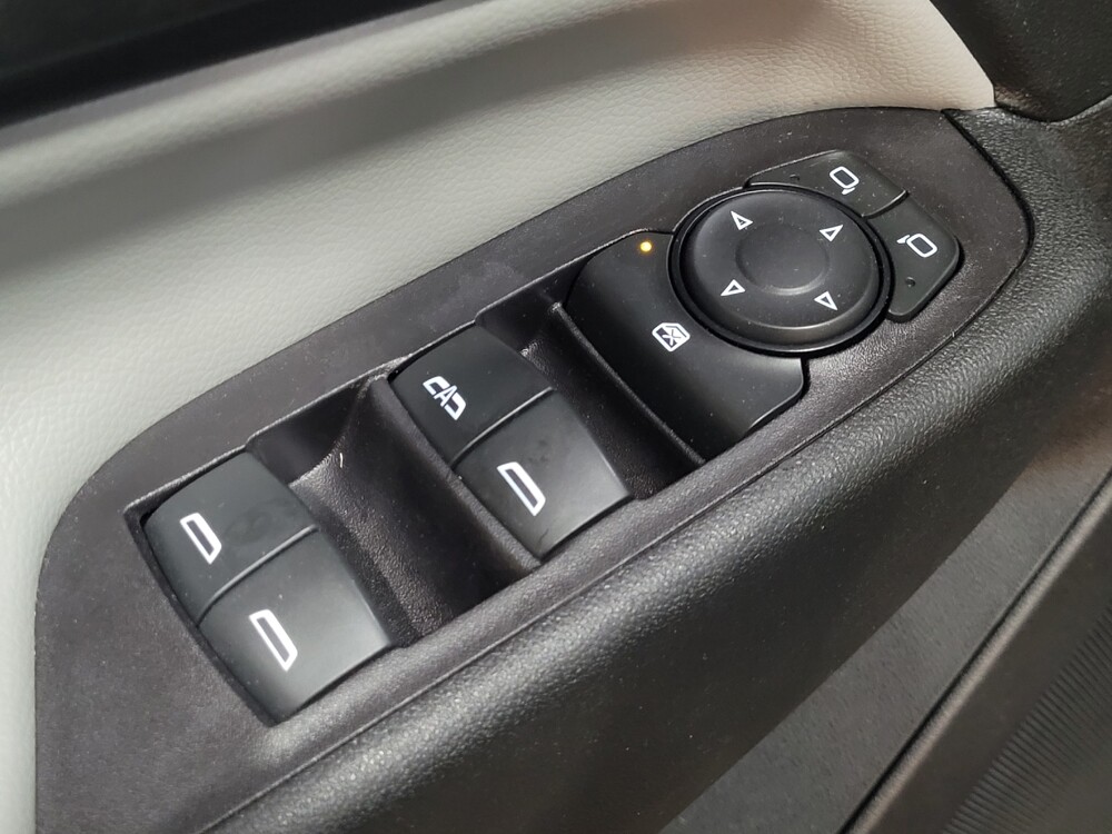 2020 Chevrolet Equinox in Williamstown, NJ 8094 - 18131633 27