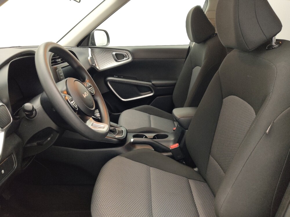 2025 Kia Soul in Jacksonville, FL 32210 - 18131635 17